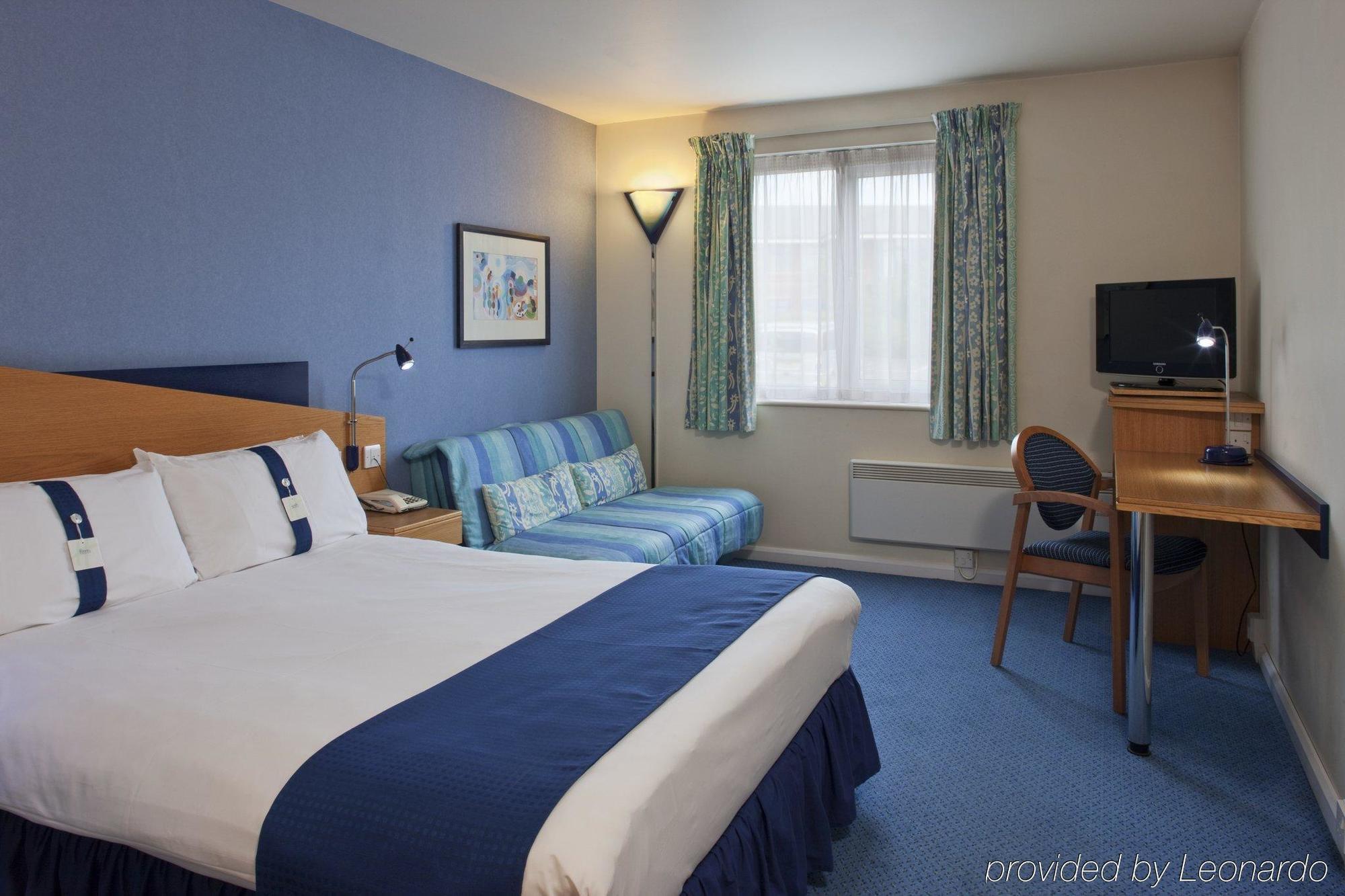 Holiday Inn Express Gloucester - South, An Ihg Hotel Eksteriør bilde